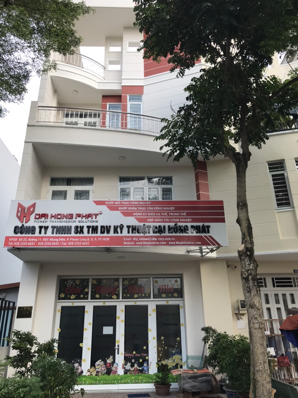 văn phòng giao dịch công ty Đại Hồng Phát